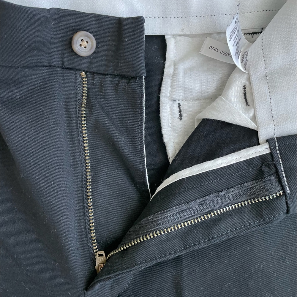 GEORGE Flat Front Wrinkle Resistant Pant Black Men's size 34 x 32 RN 52469 - Picture 3 of 5